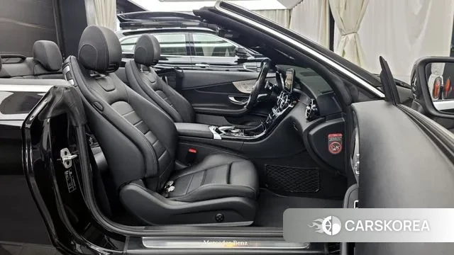 Mercedes-Benz C-Class W205 2018 Черный из Кореи, фото 2