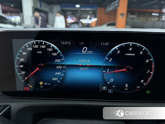 Mercedes-Benz Class A 2022 Белый из Китая, фото 2