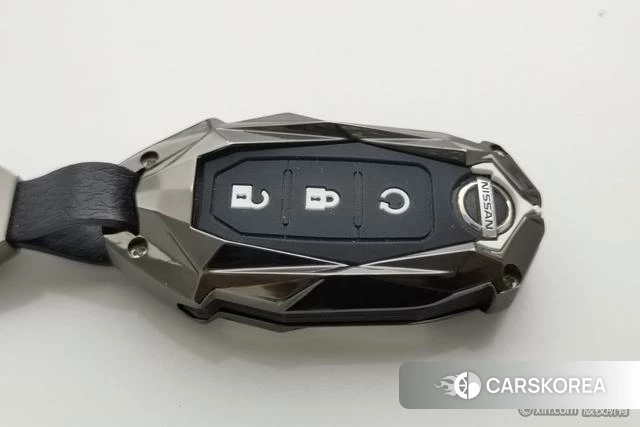 Nissan Qijun 2022 Белый из Китая, фото 2