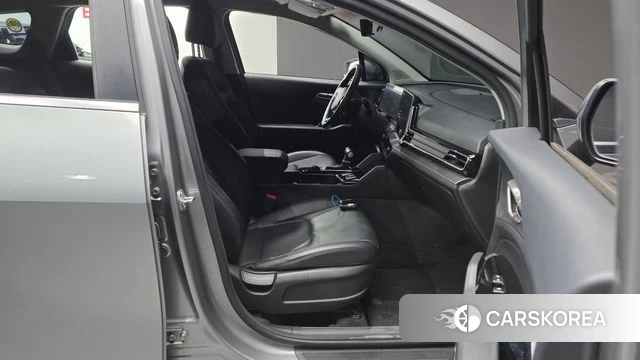 Kia Sportage 5th Generation 2023 Серый из Кореи, фото 2