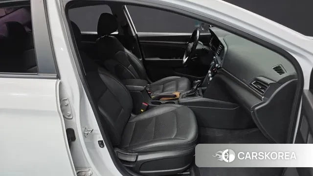 Hyundai The New Avante AD 2019 Белый из Кореи, фото 2