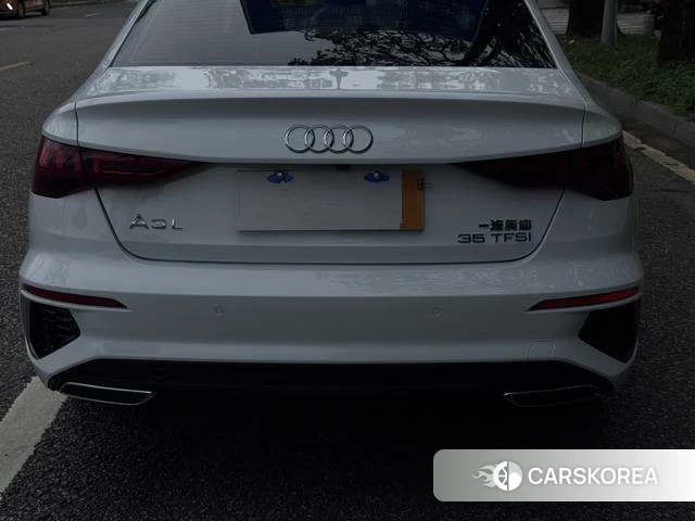 Audi A3 2021 Белый из Китая, фото 2
