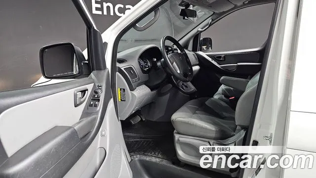 Hyundai The New Grand Starex 2019 Белый из Кореи, фото 2