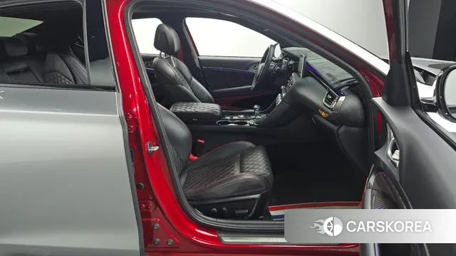 Genesis G70 2018 Серебряный из Кореи, фото 2