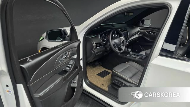 Chevrolet (GM Daewoo) Traverse 2023 Белый из Кореи, фото 2