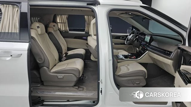 Kia Carnival 4th generation 2022 Белый из Кореи, фото 2