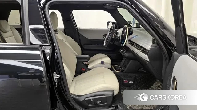 Mini Cooper S 4th Generation 2024 Черный из Кореи, фото 2