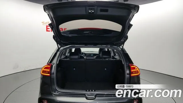 Kia The New Niro 2021 Серый из Кореи, фото 2