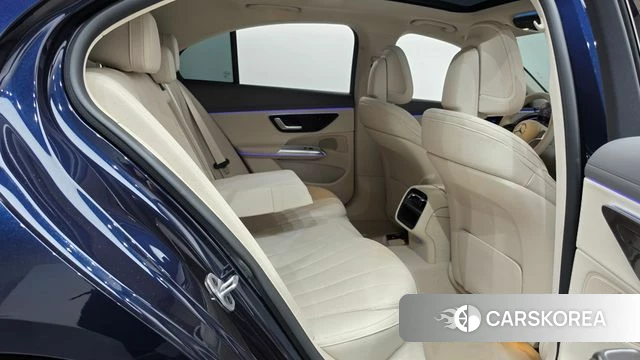 Mercedes-Benz E-Class W214 2026 Синий из Кореи, фото 2