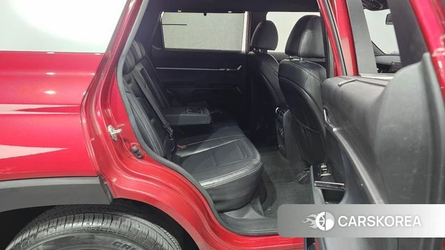 Ssangyong Torres 2022 Красный из Кореи, фото 2