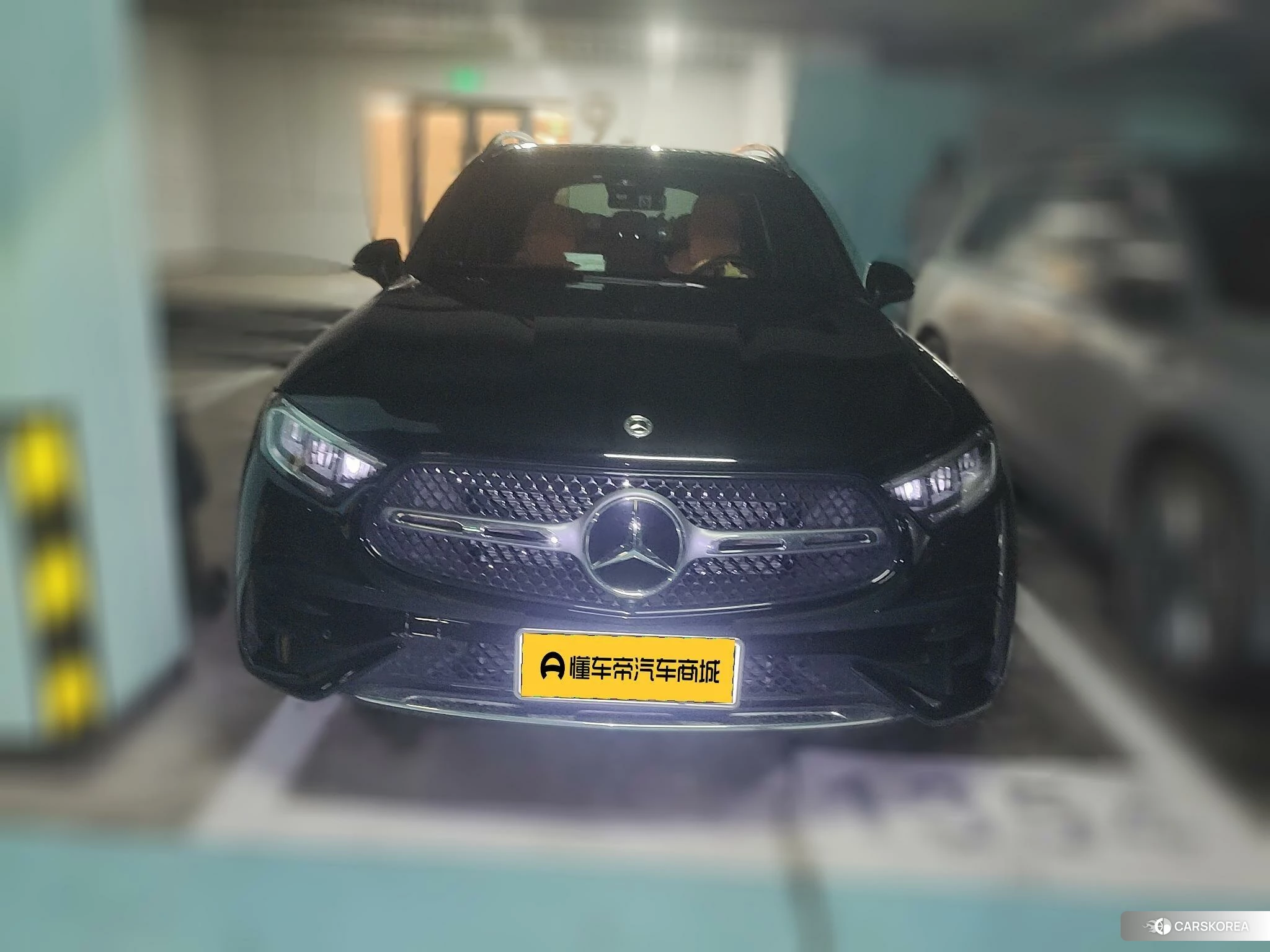Mercedes-Benz GLC 2024 Черный из Китая, фото 2