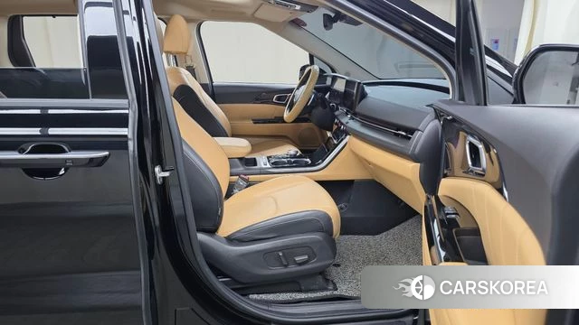 Kia Carnival 4th generation 2021 Черный из Кореи, фото 2