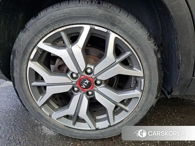 Kia Seltos 2019 Серый из Кореи, фото 2