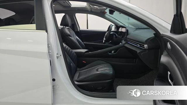 Hyundai Avante (CN7) 2022 Белый из Кореи, фото 2