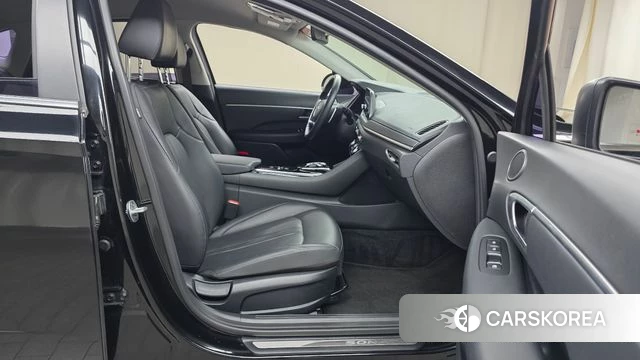 Hyundai Sonata (DN8) 2019 Черный из Кореи, фото 2