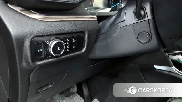 Ford Explorer 6th Generation 2023 Черный из Кореи, фото 2