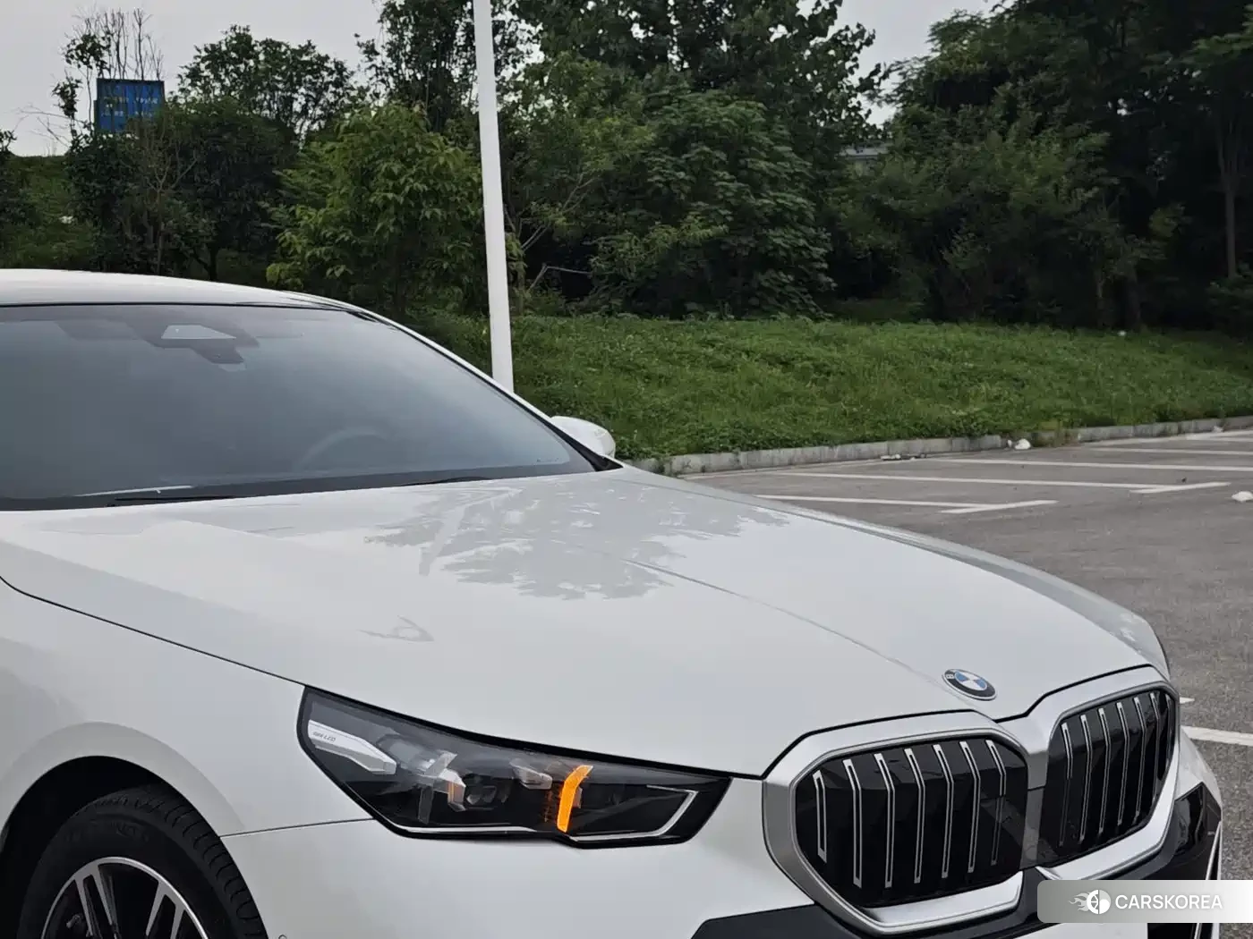 BMW 5 series 2024 Белый из Китая, фото 2