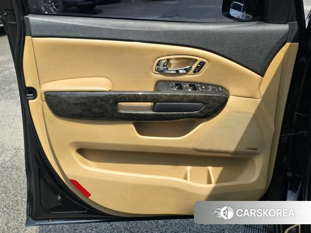 Kia The New Carnival 2019 Черный из Кореи, фото 2