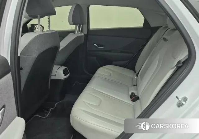 Hyundai Avante Hybrid (CN7) 2020 Белый из Кореи, фото 2