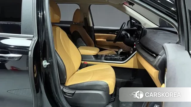 Kia Carnival 4th generation 2022 Черный из Кореи, фото 2