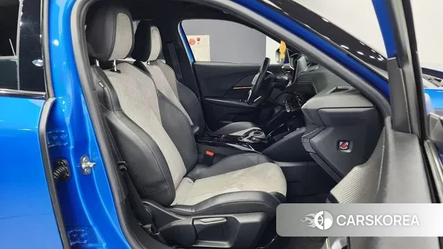 Peugeot e-2008 second generation 2021 Синий из Кореи, фото 2