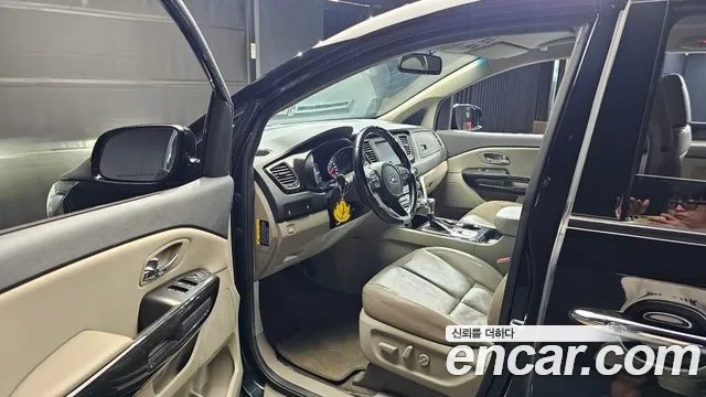 Kia The New Carnival 2018 Черный из Кореи, фото 2