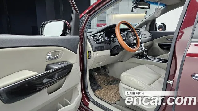 Kia The New Carnival id 2442618 из Кореи 2