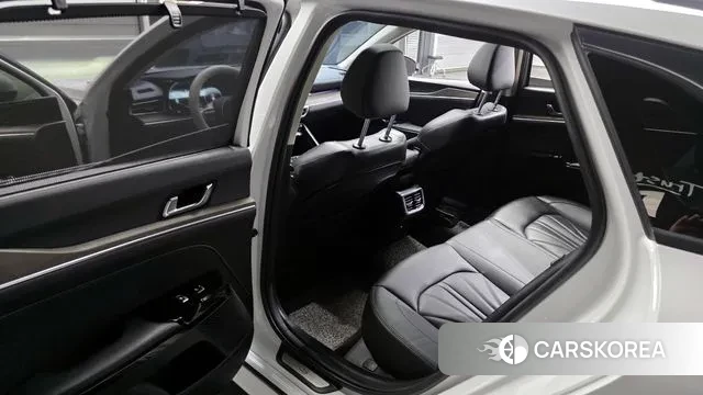 Kia K5 3rd generation 2023 Белый из Кореи, фото 2