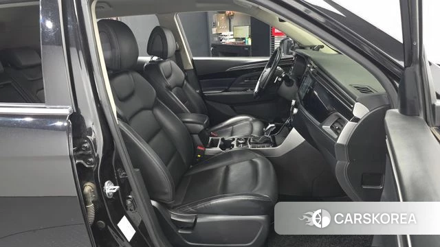 Ssangyong Beautiful Korando 2019 Черный из Кореи, фото 2