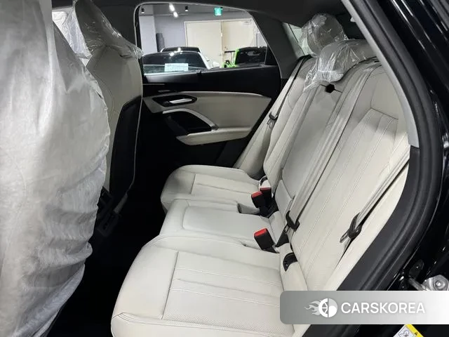 Audi Q5 (80A) 2025 Черный из Кореи, фото 2