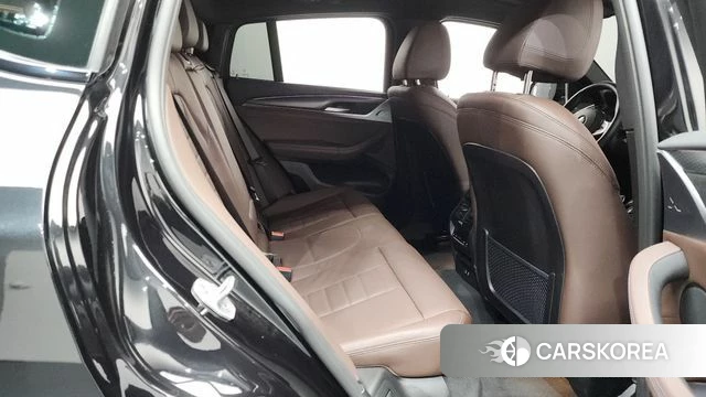 BMW X4 (G02) 2025 Черный из Кореи, фото 2