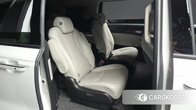 Kia Carnival 4th generation 2023 Белый из Кореи, фото 2