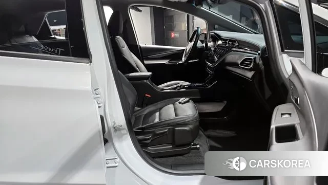 Chevrolet (GM Daewoo) New Bolt EV 2022 Белый из Кореи, фото 2