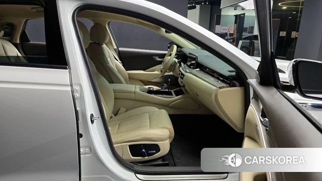 Kia The New K9 2nd generation 2023 Белый из Кореи, фото 2