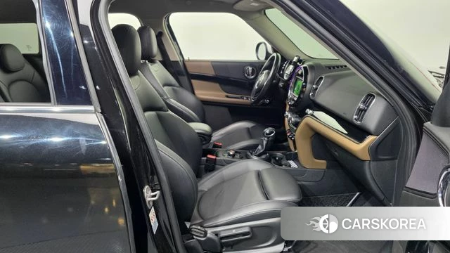 Mini Cooper Countryman 2018 Черный из Кореи, фото 2