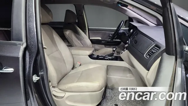 Kia The New Carnival 2018 Серый из Кореи, фото 2