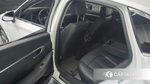 Hyundai Sonata (DN8) 2019 Белый из Кореи, фото 2