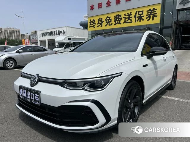 Volkswagen Golf 2023 Белый из Китая, фото 2