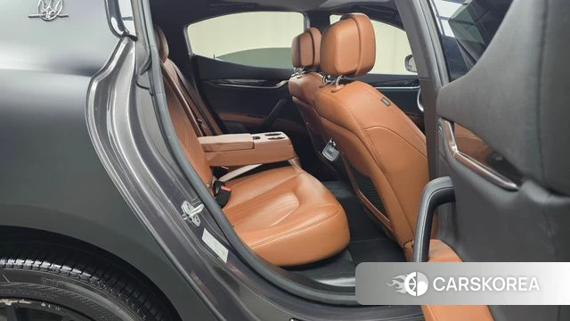 Maserati Ghibli 2019 Черный из Кореи, фото 2