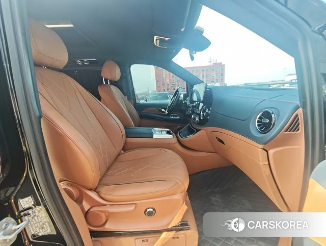 Mercedes-Benz Vito 2023 Черный из Китая, фото 2
