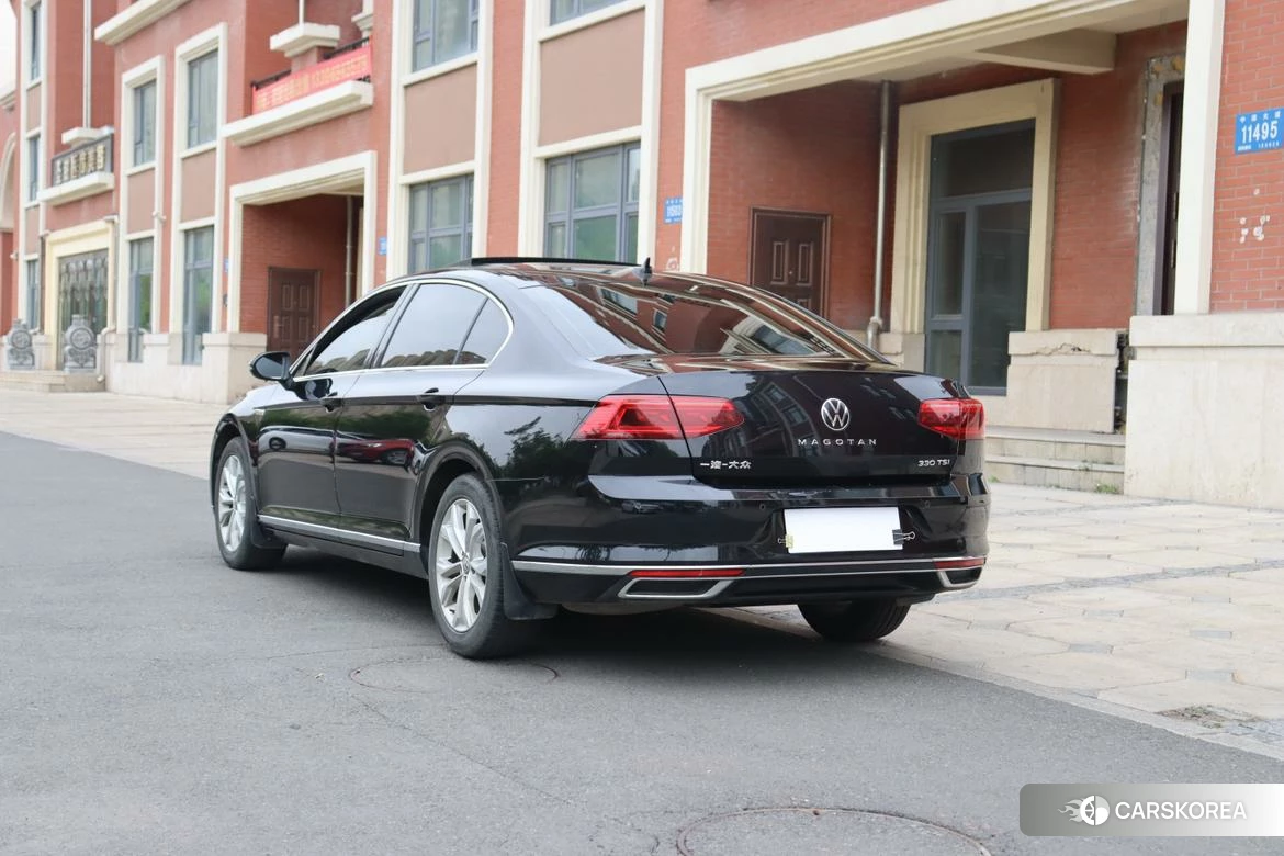 Volkswagen Magotan 2019 Черный из Китая, фото 2