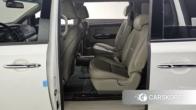 Kia The New Carnival 2019 Белый из Кореи, фото 2