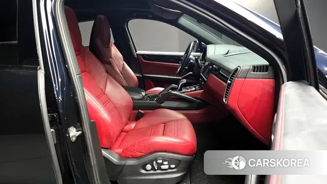 Porsche Cayenne (PO536) 2020 Черный из Кореи, фото 2