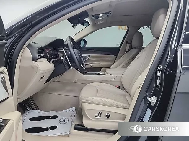 Maserati Grecale 2023 Черный из Кореи, фото 2