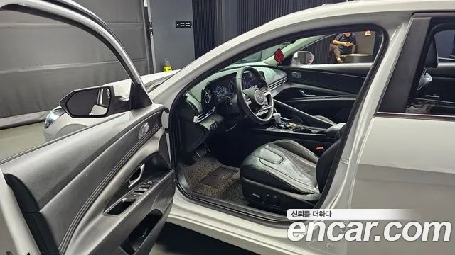 Hyundai Avante Hybrid (CN7) 2022 Белый из Кореи, фото 2