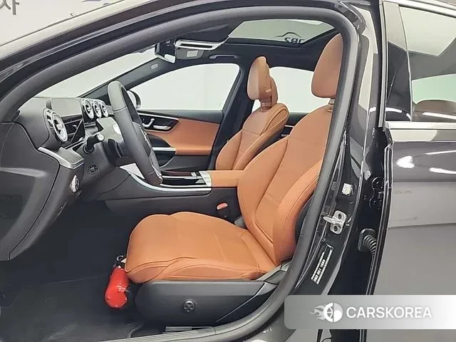 Mercedes-Benz C-Class W206 2025 Серый из Кореи, фото 2