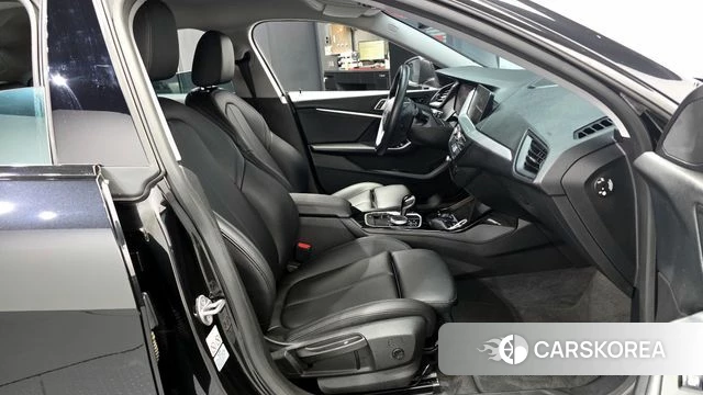 BMW 2 Series Gran Coupe (F44) 2022 Черный из Кореи, фото 2