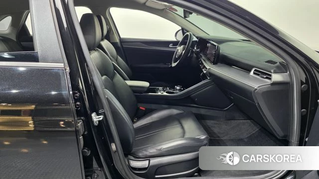 Kia K5 3rd generation 2021 Черный из Кореи, фото 2