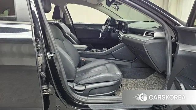 Kia K5 3rd generation 2022 Черный из Кореи, фото 2