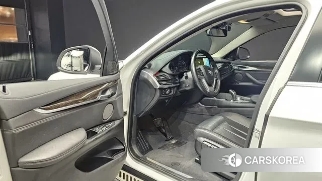 BMW X6 (F16) 2018 Белый из Кореи, фото 2